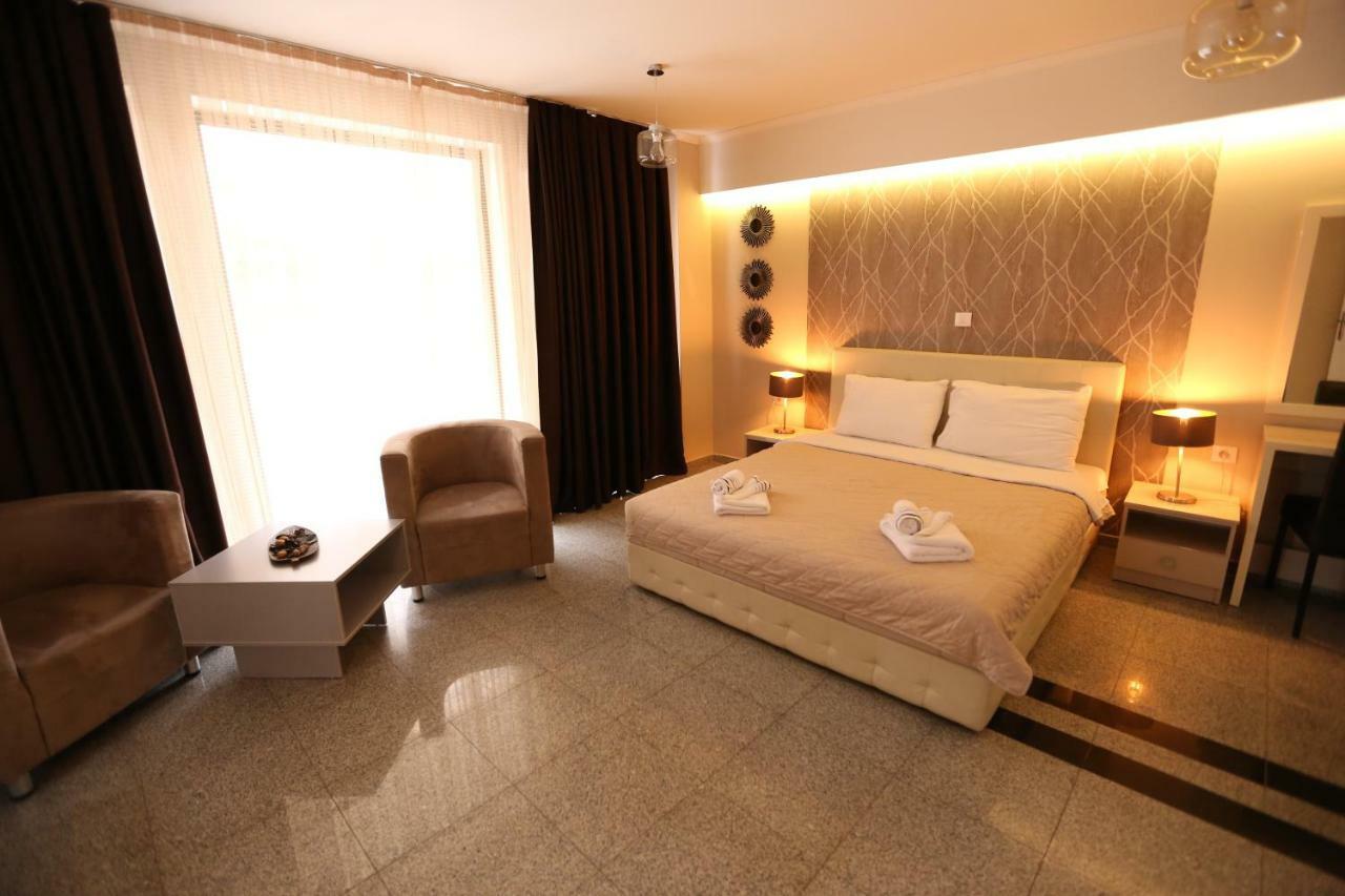 Hotel Korzo 비톨라 외부 사진